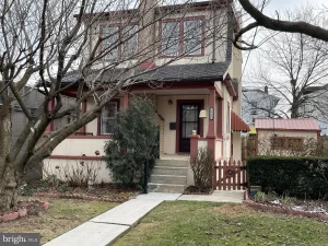 312 8th St, New Cumberland